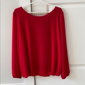Flowy red top